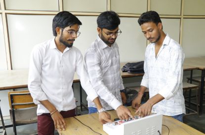 Rattan Physics Labs IMG 2